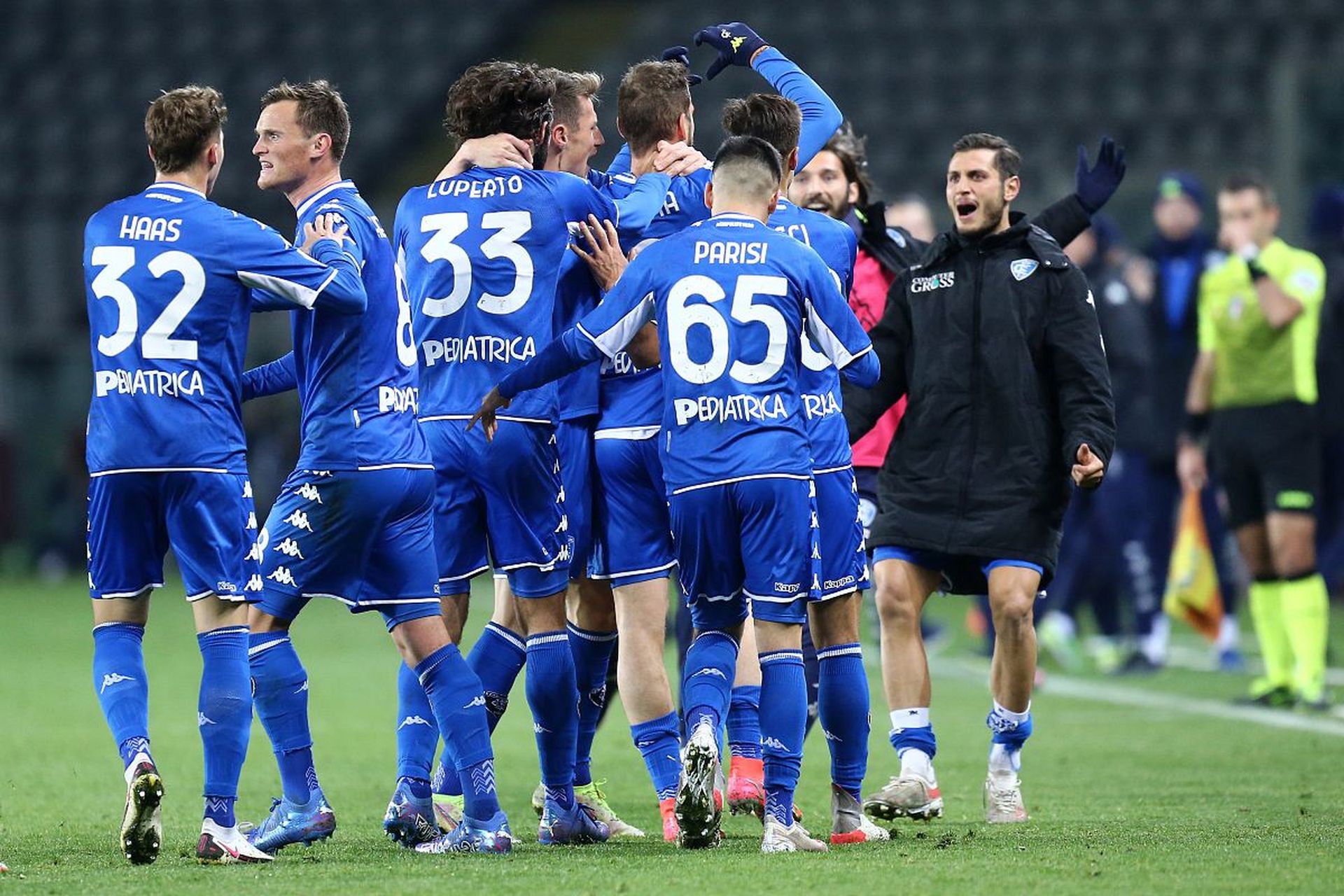 与社会公益 与社会公益