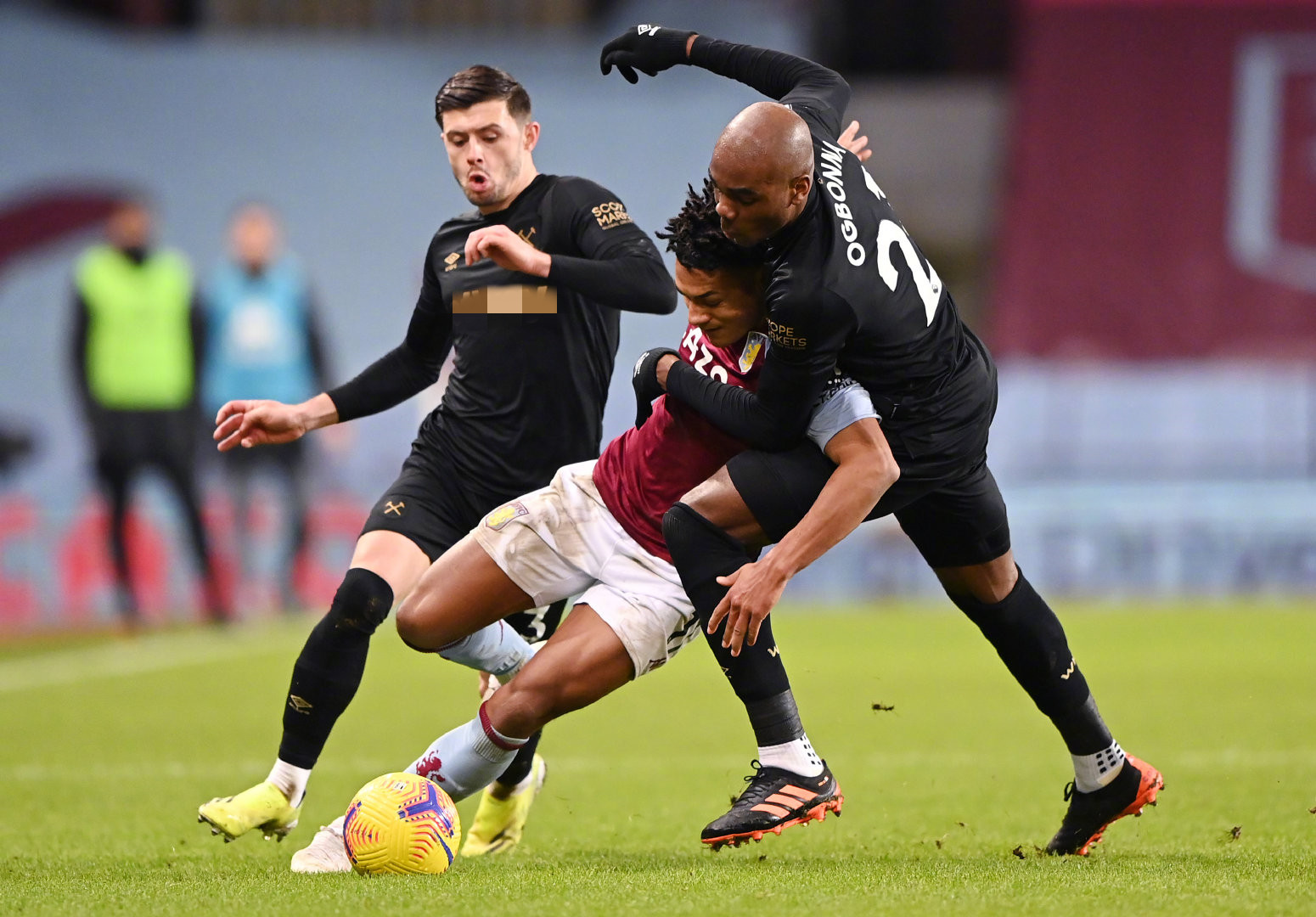 目前效力于 目前效力于